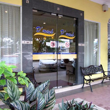 Sun Inns Hotel D'Mind Seri Kembangan Exteriér fotografie
