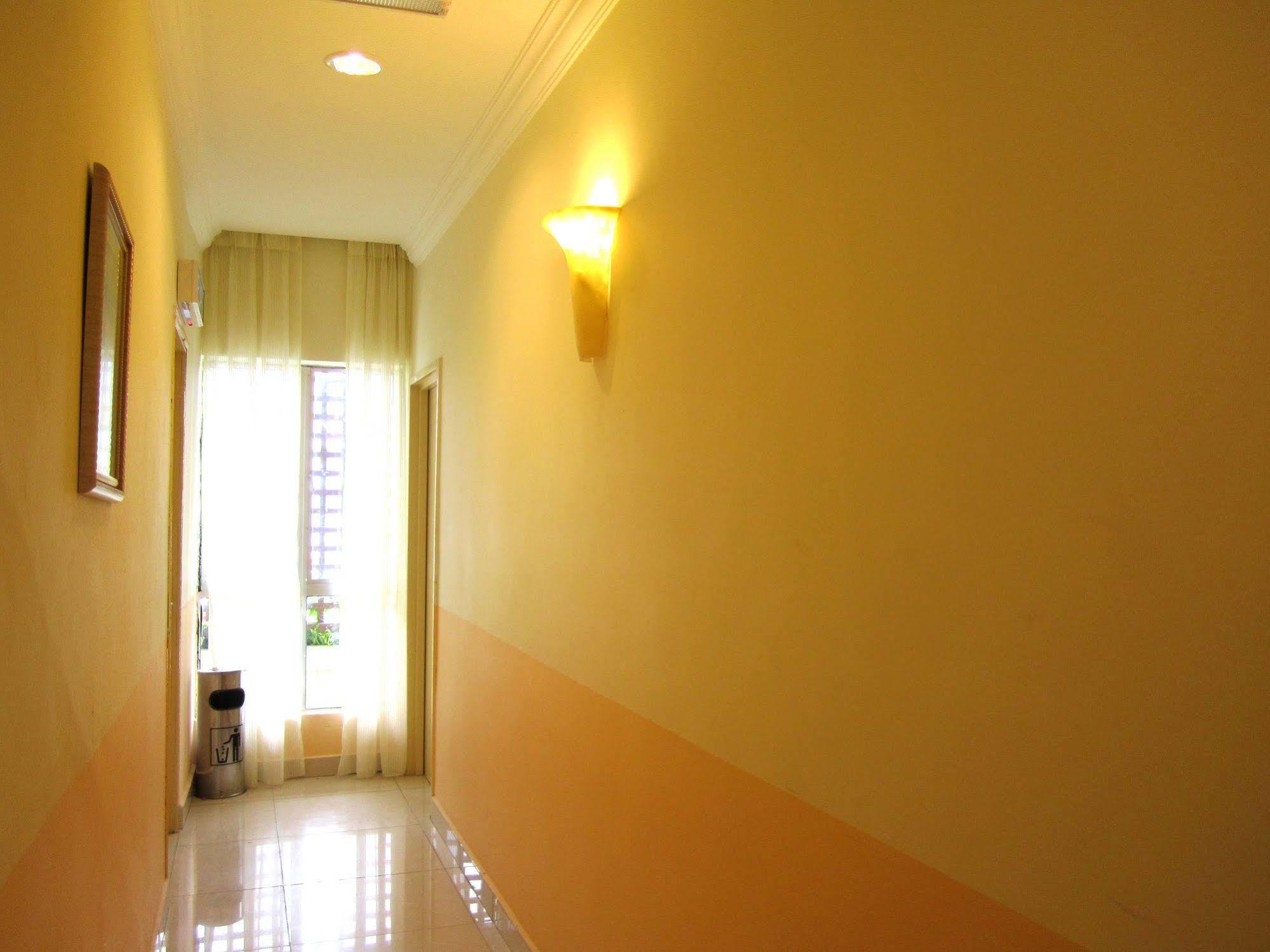 Sun Inns Hotel D'Mind Seri Kembangan Exteriér fotografie